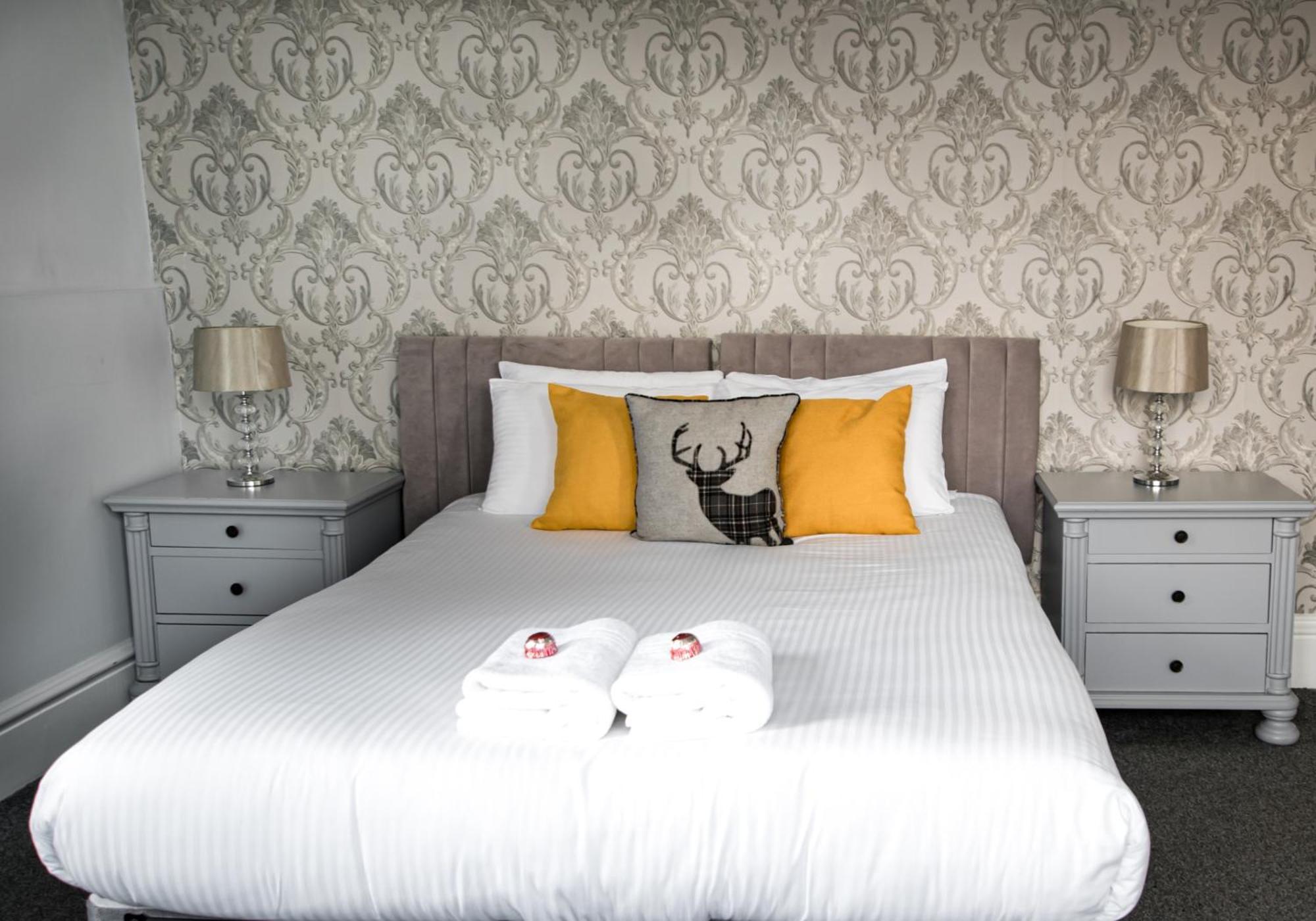 Mcinnes House Rooms With Breakfast Kingussie Exterior foto