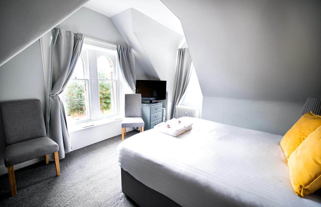 Mcinnes House Rooms With Breakfast Kingussie Exterior foto