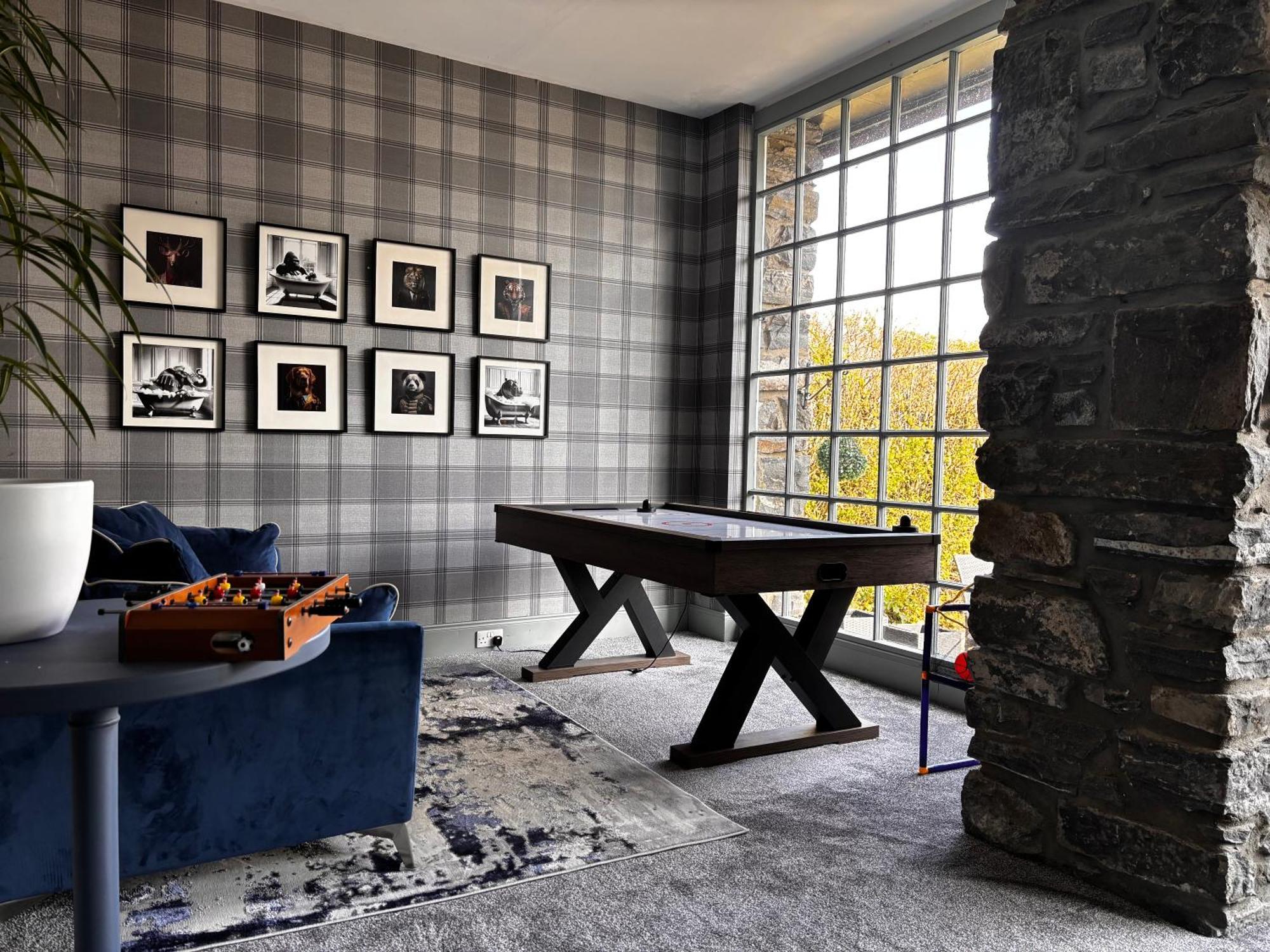 Mcinnes House Rooms With Breakfast Kingussie Exterior foto